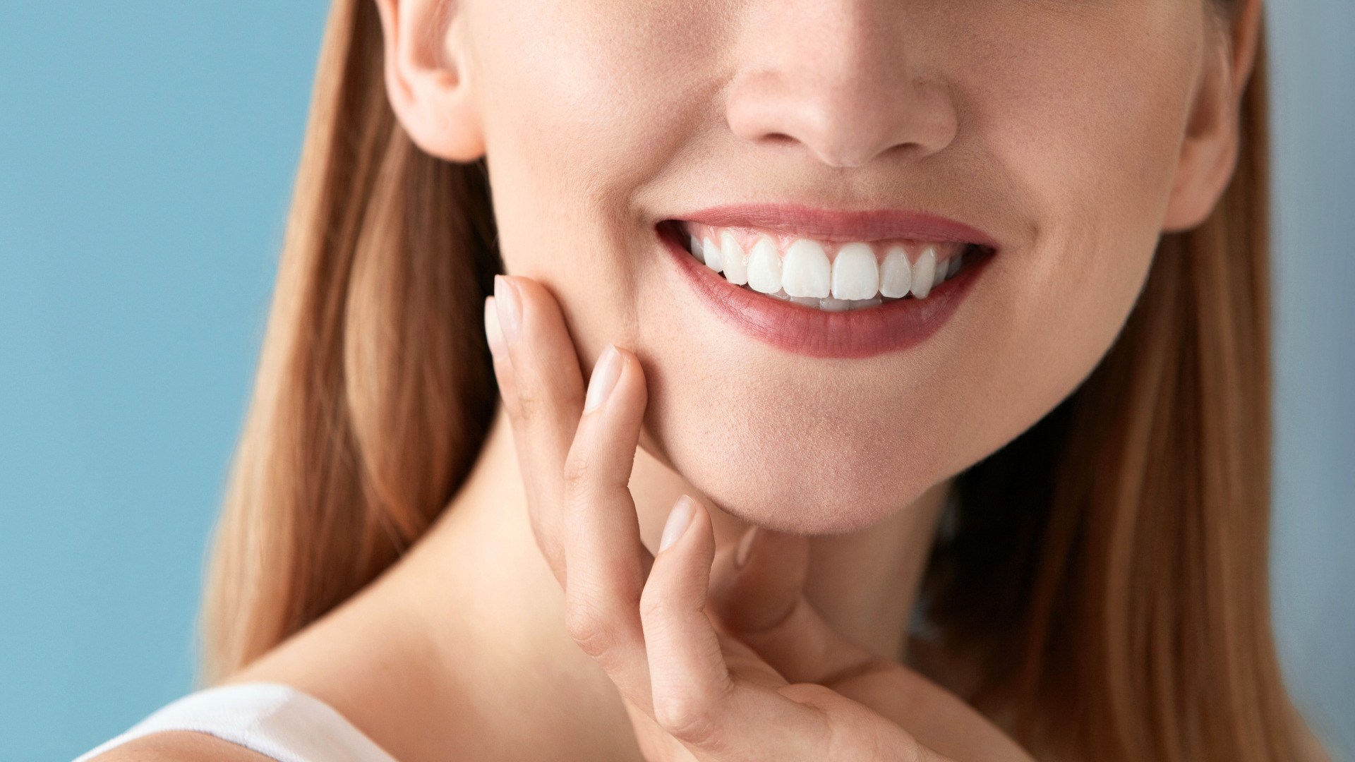 Estetik Diş Teli Tedavisi